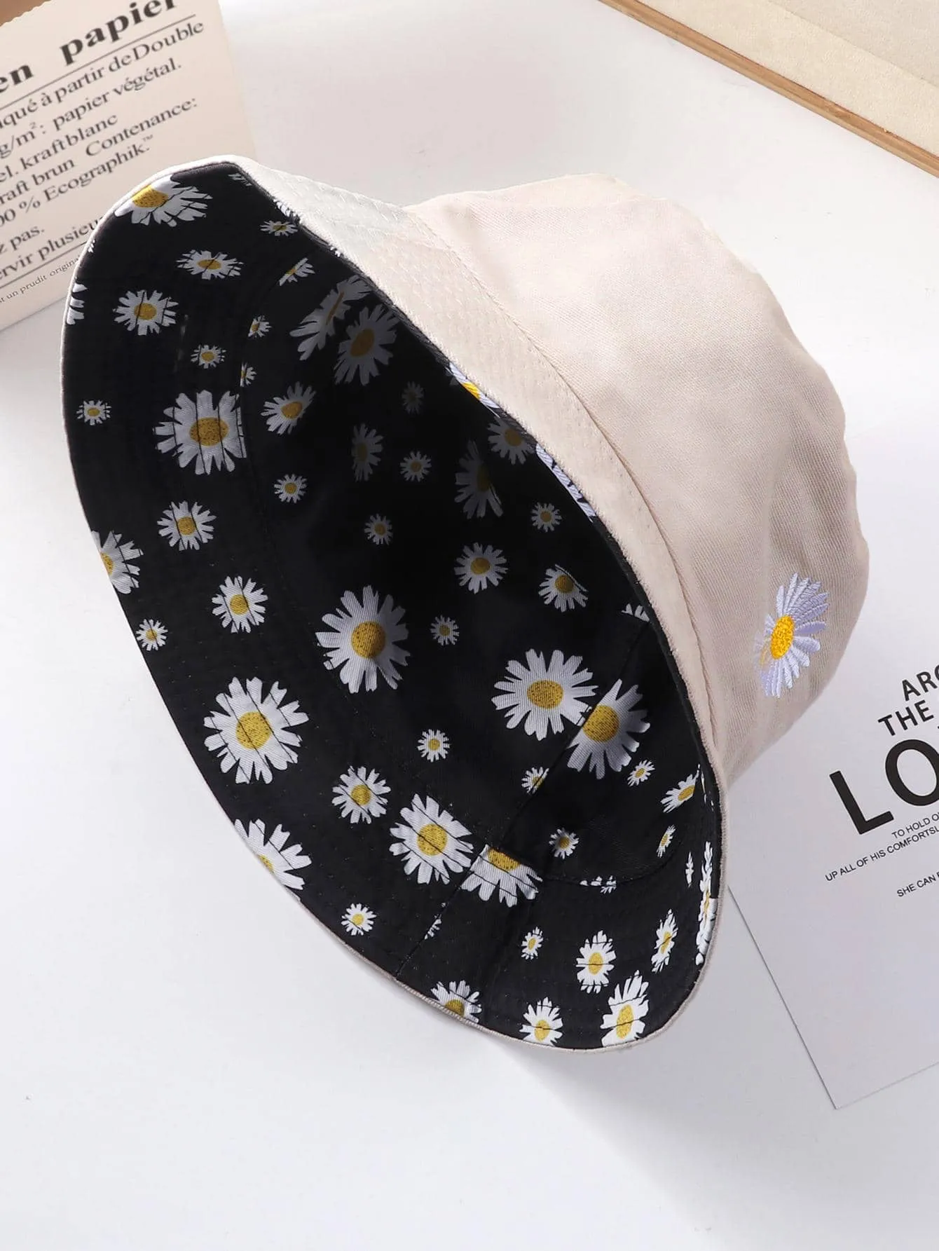 1pc Double-Sided Embroidery Fashionable Versatile Daily Decorated Bucket Hat Street