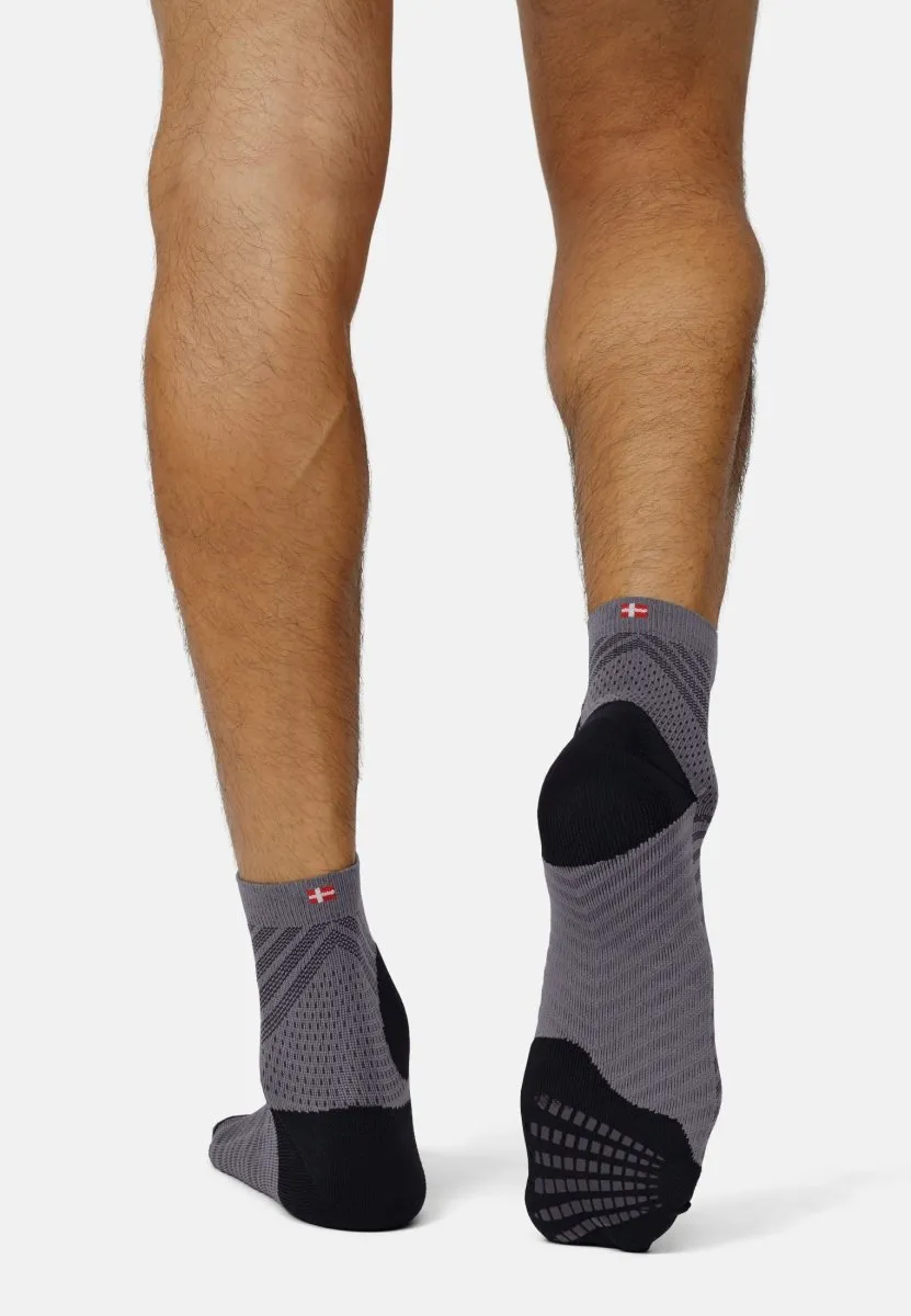 ANTI-FRICTION RACE SOCKS