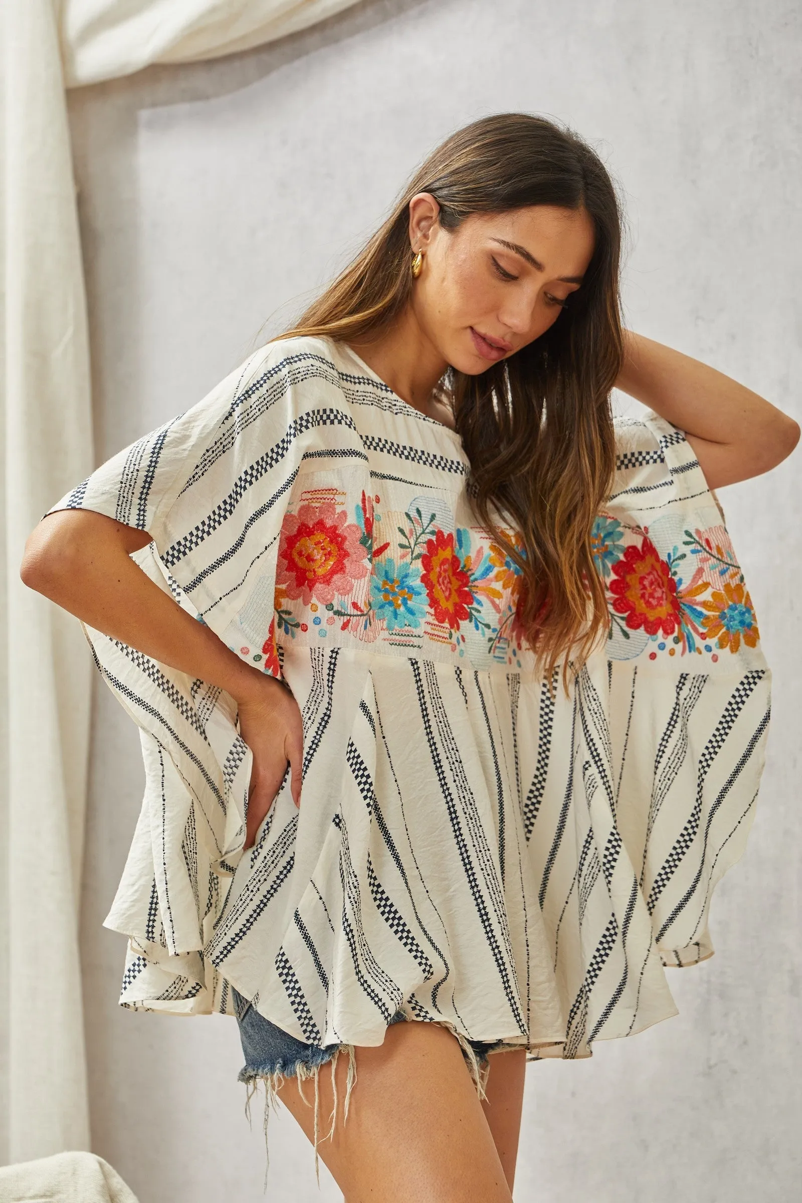 Coastal Daze emroidered poncho blouse S-2x/3x * on sale *