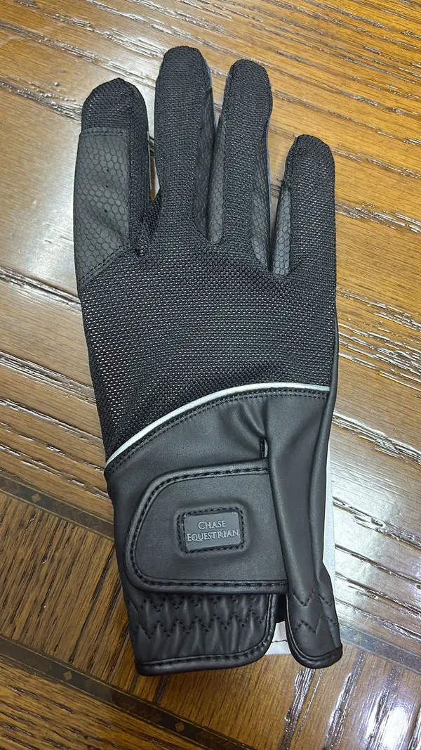 GLOVES WITH AIR MESH (WITH RUBBER STAMP)