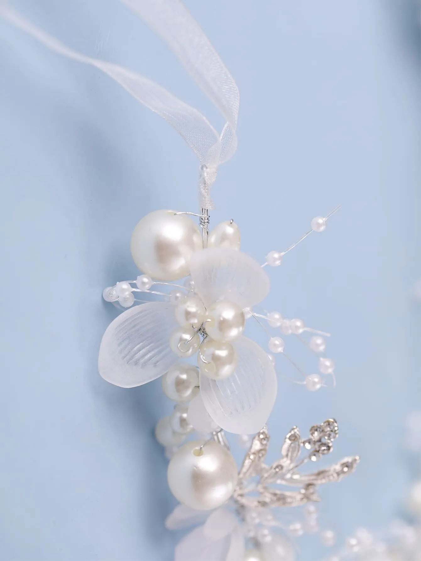 Leaf Decor Rhinestone & Faux Pearl Detail Elegant White Bridal Headwear For Wedding Tiaras