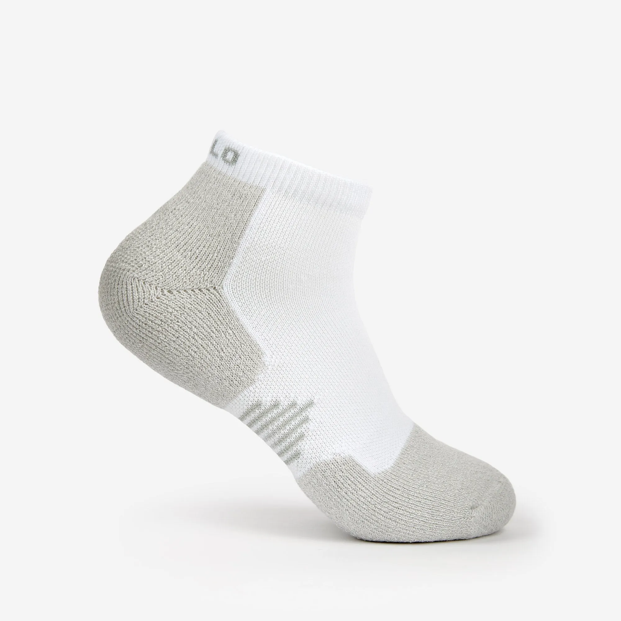 Light Cushion Low-Cut Pickleball Socks | P1CCU0