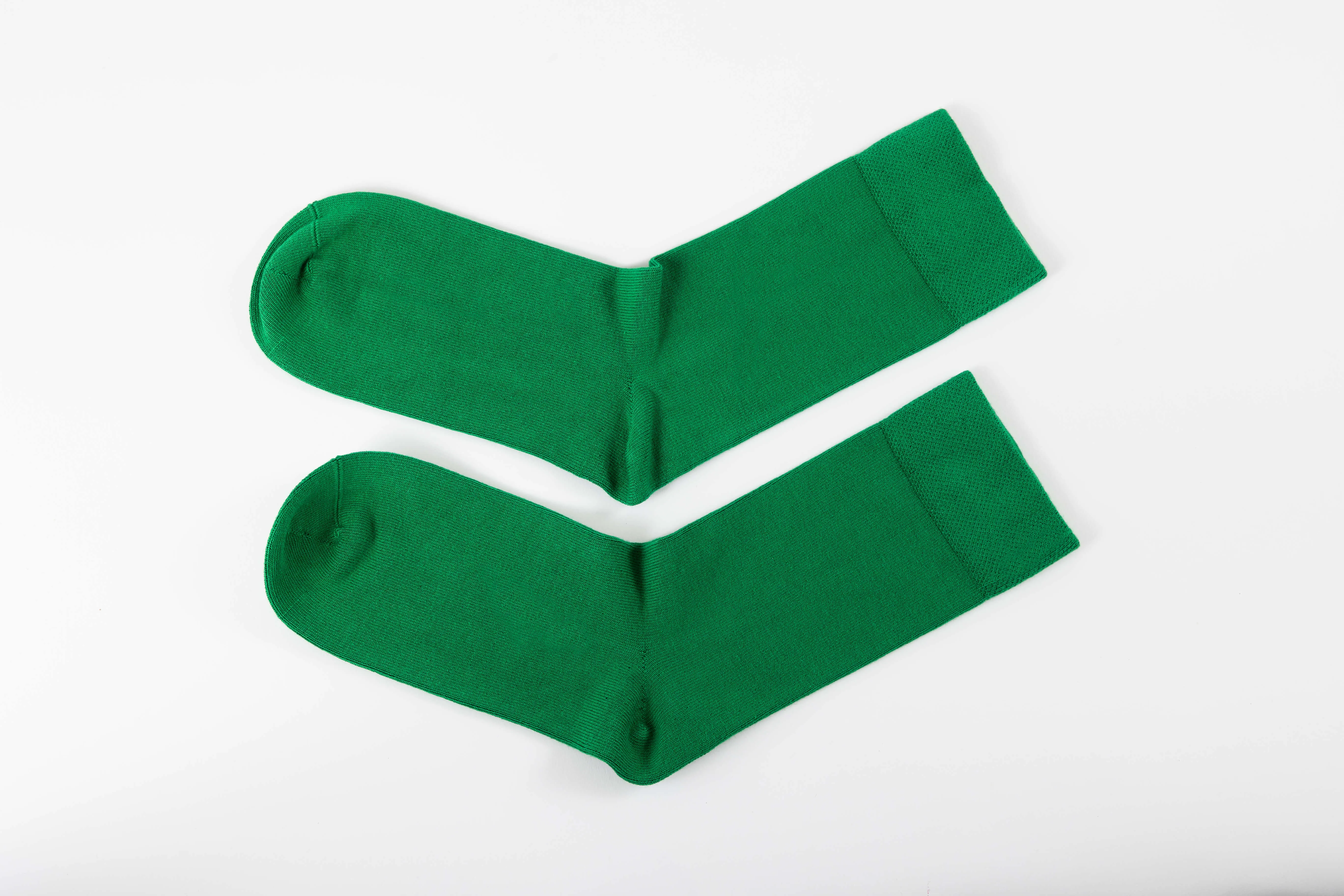 Parakeet Green Calf Length Bamboo Socks